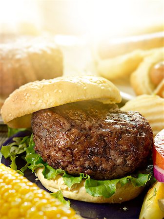 simsearch:400-06090558,k - hamburger meal Stock Photo - Budget Royalty-Free & Subscription, Code: 400-04414148