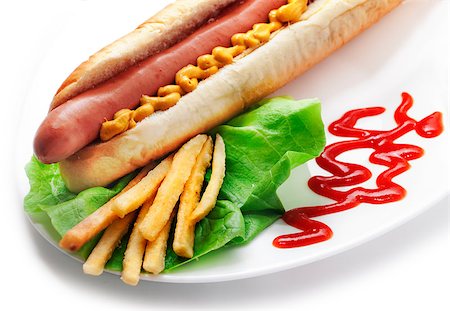 simsearch:400-04587885,k - Hot dog and french fries decorated in white plate Stock Photo - Budget Royalty-Free & Subscription, Code: 400-04418146