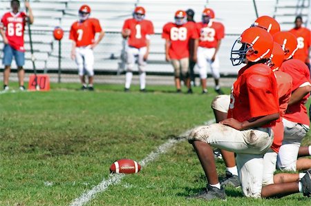 pigskin - High School Football Line Stock Photo - Budget Royalty-Free & Subscription, Code: 400-04430081