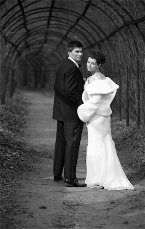 simsearch:400-04978489,k - The groom and the bride walk in park. b/w Stock Photo - Budget Royalty-Free & Subscription, Code: 400-04442281