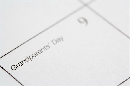 family planning - Close up of calendar displaying Grandparents Day. Photographie de stock - Aubaine LD & Abonnement, Code: 400-04451914