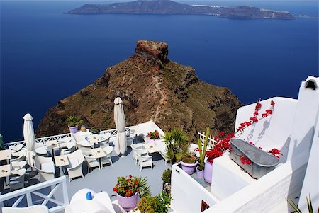 simsearch:400-08786053,k - Coffee time on terrace, Santorini, Greece Stock Photo - Budget Royalty-Free & Subscription, Code: 400-04466918