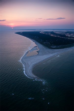 Aerial of east coast island beach of Bald Head Island, North Carolina. Stock Photo - Budget Royalty-Free & Subscription, Code: 400-04468781