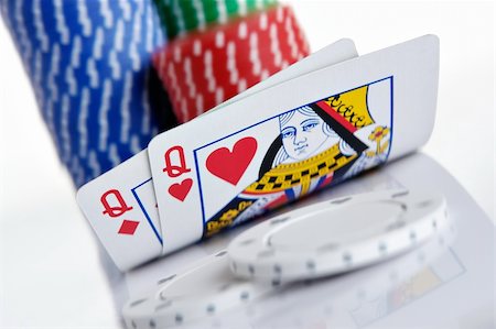 queen of hearts playing card - Pocket Queens and poker chips Stock Photo - Budget Royalty-Free & Subscription, Code: 400-04478084