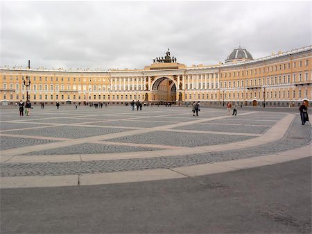 Russia. Saint-Petersburg. Palace square Stock Photo - Budget Royalty-Free & Subscription, Code: 400-04472584
