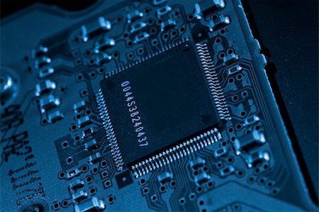 simsearch:400-07617373,k - Electronic circuit board. Macro photo. Great details ! Stock Photo - Budget Royalty-Free & Subscription, Code: 400-04482602