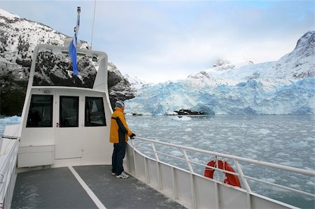 perito moreno glacier - scenic winter landscape Stock Photo - Budget Royalty-Free & Subscription, Code: 400-04493352