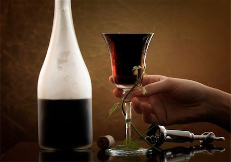 simsearch:400-04226436,k - red wine glass and bottle Stock Photo - Budget Royalty-Free & Subscription, Code: 400-04502192
