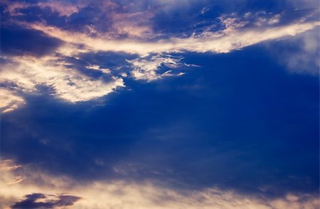 simsearch:400-07661289,k - Beautiful  evening sky with clouds Stock Photo - Budget Royalty-Free & Subscription, Code: 400-04502382