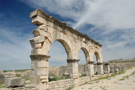 simsearch:400-05720100,k - Archs in roman city Volubilis, part of UNESCO heritage, Morocco, Africa Stock Photo - Budget Royalty-Free & Subscription, Code: 400-04514591
