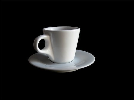 simsearch:400-04414723,k - Empty white coffee cup isolated on black background Foto de stock - Super Valor sin royalties y Suscripción, Código: 400-04514954