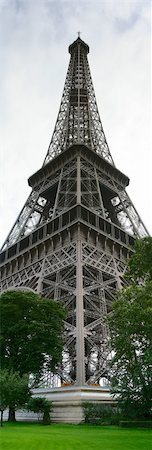 simsearch:400-04974897,k - Image of the Eiffel Tower in Paris, France. Stock Photo - Budget Royalty-Free & Subscription, Code: 400-04516978