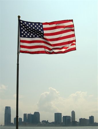simsearch:400-06389956,k - united states of america nation flag, jersey city in background Photographie de stock - Aubaine LD & Abonnement, Code: 400-04529264