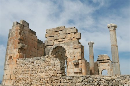 simsearch:400-05720100,k - Fragment of Volubilis in Morocco, Africa, part of UNESCO world heritage, famous tourism destination Stock Photo - Budget Royalty-Free & Subscription, Code: 400-04521680