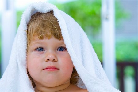 simsearch:400-04071604,k - High key portrait of young blue eyed baby Stock Photo - Budget Royalty-Free & Subscription, Code: 400-04531779