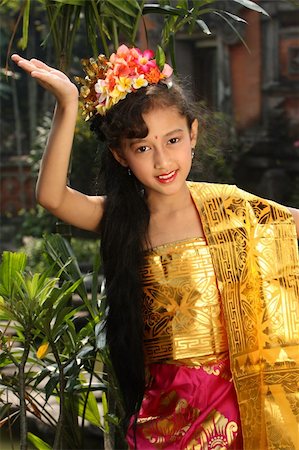 Balinese Dancer Girl Stock Photo - Budget Royalty-Free & Subscription, Code: 400-04546241