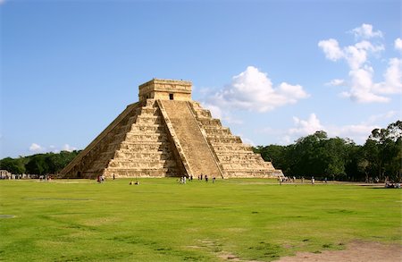 simsearch:400-05720100,k - Antique mayan pyramid on green field over blue sky Stock Photo - Budget Royalty-Free & Subscription, Code: 400-04559763