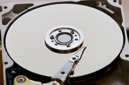 simsearch:400-05252692,k - Open hard drive for data recovery or repair Stock Photo - Budget Royalty-Free & Subscription, Code: 400-04552138