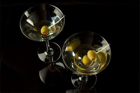 pimento - Two martinis isotated agianst black. with reflections Stock Photo - Budget Royalty-Free & Subscription, Code: 400-04565930