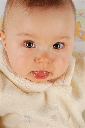 simsearch:400-05153083,k - happy and sweet baby girl portrait Stock Photo - Budget Royalty-Free & Subscription, Code: 400-04562797