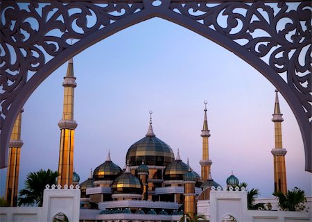 simsearch:877-08897949,k - Crystal Mosque or Masjid Kristal in Kuala Terengganu, Terengganu, Malaysia, Asia during sunset. Stock Photo - Budget Royalty-Free & Subscription, Code: 400-04624908
