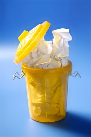 simsearch:400-04407139,k - Paper trash in yellow over blue background, business metaphor Stock Photo - Budget Royalty-Free & Subscription, Code: 400-04621470