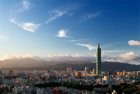 simsearch:400-04564562,k - It is a beautiful cityscape in Taipei of Taiwan. Stock Photo - Budget Royalty-Free & Subscription, Code: 400-04621758