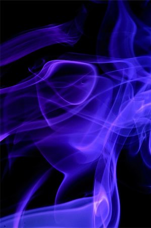 Abstract blue smoke over black background Photographie de stock - Aubaine LD & Abonnement, Code: 400-04634444