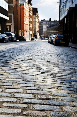 Cobblestone paved street in London on sunny day Stock Photo - Budget Royalty-Free & Subscription, Code: 400-04646167