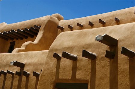 santa window - Typical Pueblo style architecture in Santa Fe, New Mexico Stock Photo - Budget Royalty-Free & Subscription, Code: 400-04647427
