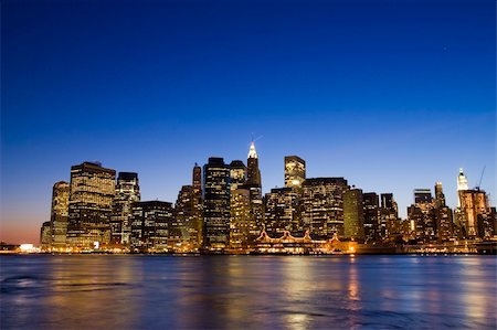 a panoramic view of manhattan night line Stock Photo - Budget Royalty-Free & Subscription, Code: 400-04649794