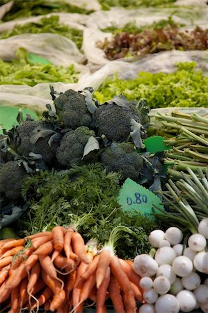 simsearch:400-06864386,k - A variety of fresh vegetables at the market. Stock Photo - Budget Royalty-Free & Subscription, Code: 400-04666174