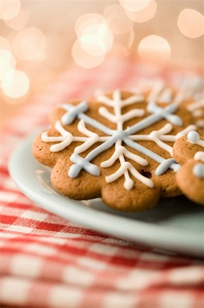 simsearch:400-05721521,k - Delicious homemade Christmas gingerbread cookies Stock Photo - Budget Royalty-Free & Subscription, Code: 400-04675829