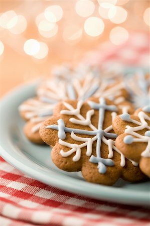 simsearch:400-05721521,k - Delicious homemade Christmas gingerbread cookies Stock Photo - Budget Royalty-Free & Subscription, Code: 400-04675832