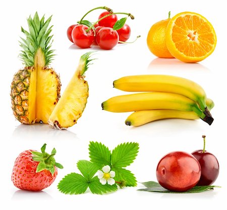 simsearch:400-05664137,k - set fresh fruits with green leaves isolated on white background Stock Photo - Budget Royalty-Free & Subscription, Code: 400-04678595