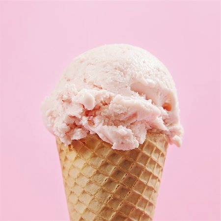 simsearch:400-05718903,k - pink Ice Cream Stock Photo - Budget Royalty-Free & Subscription, Code: 400-04694170