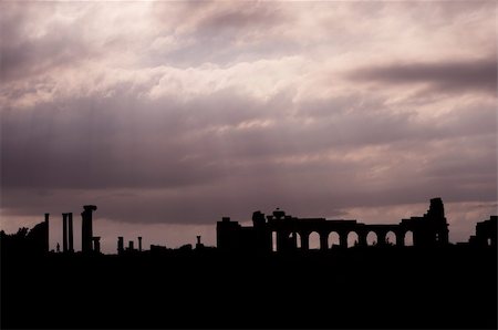 Volubilis - Roman ruins near Fes and Meknes - Best of Morocco Stock Photo - Budget Royalty-Free & Subscription, Code: 400-04715758