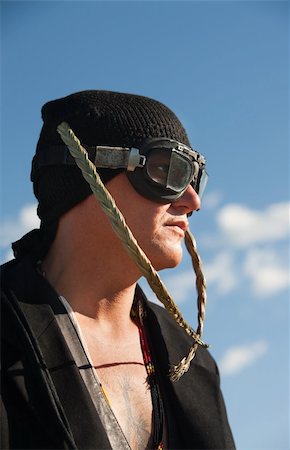 sentinel - Man with knit cap, goggles and headdress Stock Photo - Budget Royalty-Free & Subscription, Code: 400-04729434