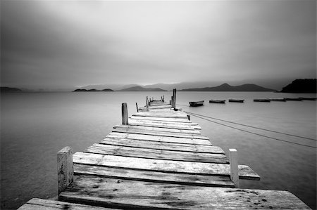simsearch:400-04756224,k - Looking over a pier and boats, black and white Stock Photo - Budget Royalty-Free & Subscription, Code: 400-04737736