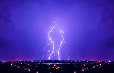 simsearch:400-04256241,k - Thunderstorm and perfect Lightning over city Stock Photo - Budget Royalty-Free & Subscription, Code: 400-04738365