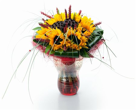 peduncle - Festive composite bouquet of sunflowers and long grass in a glass vase on a white background Stock Photo - Budget Royalty-Free & Subscription, Code: 400-04765450