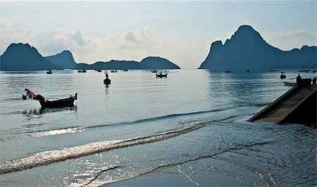 tranquil scenery of the bay of Prachuap Khiri Khan in the morning sun Stock Photo - Budget Royalty-Free & Subscription, Code: 400-04766288