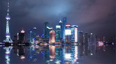 simsearch:400-04198862,k - the night view of the lujiazui financial centre in shanghai china. Stock Photo - Budget Royalty-Free & Subscription, Code: 400-04763363