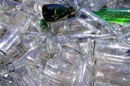 ecological recycling glass bottles in messy container Stock Photo - Budget Royalty-Free & Subscription, Code: 400-04774902