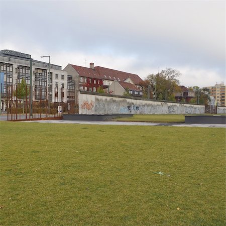 The Berlin Wall (Berliner Mauer) in Germany Stock Photo - Budget Royalty-Free & Subscription, Code: 400-04776905