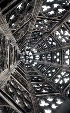 simsearch:400-05697594,k - Tracery pattern on dome of Cologne cathedral Stock Photo - Budget Royalty-Free & Subscription, Code: 400-04779492