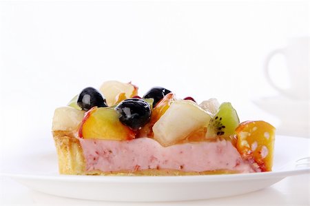 simsearch:400-05173009,k - a dessert fruitcake cake with blueberry Stock Photo - Budget Royalty-Free & Subscription, Code: 400-04770682