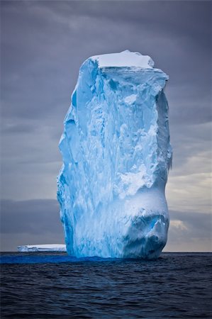 Antarctic iceberg in the snow Stock Photo - Budget Royalty-Free & Subscription, Code: 400-04786228