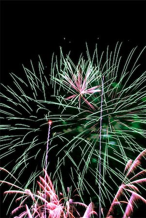 simsearch:400-04219011,k - Firework streaks in the night sky Stock Photo - Budget Royalty-Free & Subscription, Code: 400-04780818