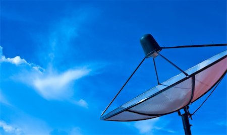 simsearch:400-04843830,k - Satellite dish in blue sky Stock Photo - Budget Royalty-Free & Subscription, Code: 400-04797150
